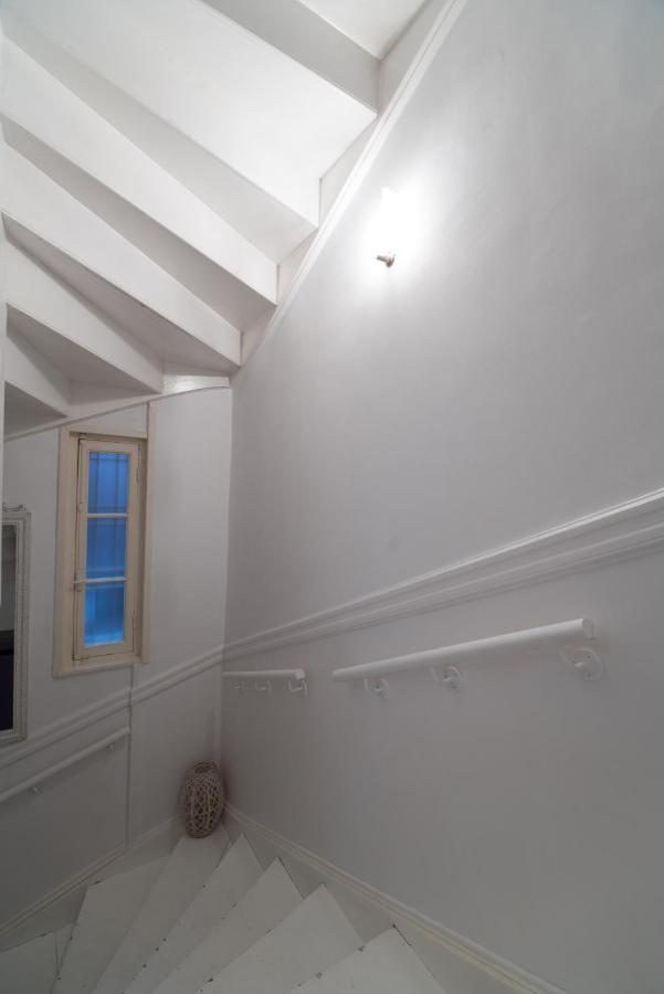 Apollonas Luxurious Apartments Афины Экстерьер фото