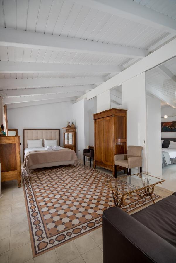 Apollonas Luxurious Apartments Афины Экстерьер фото
