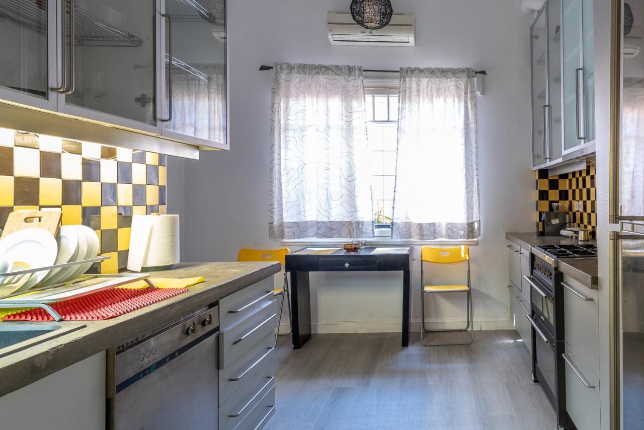 Apollonas Luxurious Apartments Афины Экстерьер фото