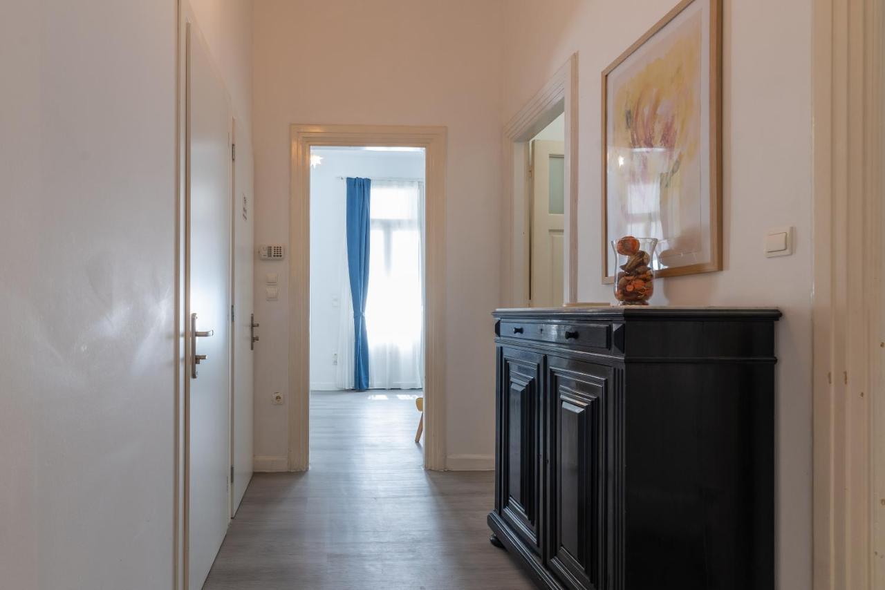 Apollonas Luxurious Apartments Афины Экстерьер фото