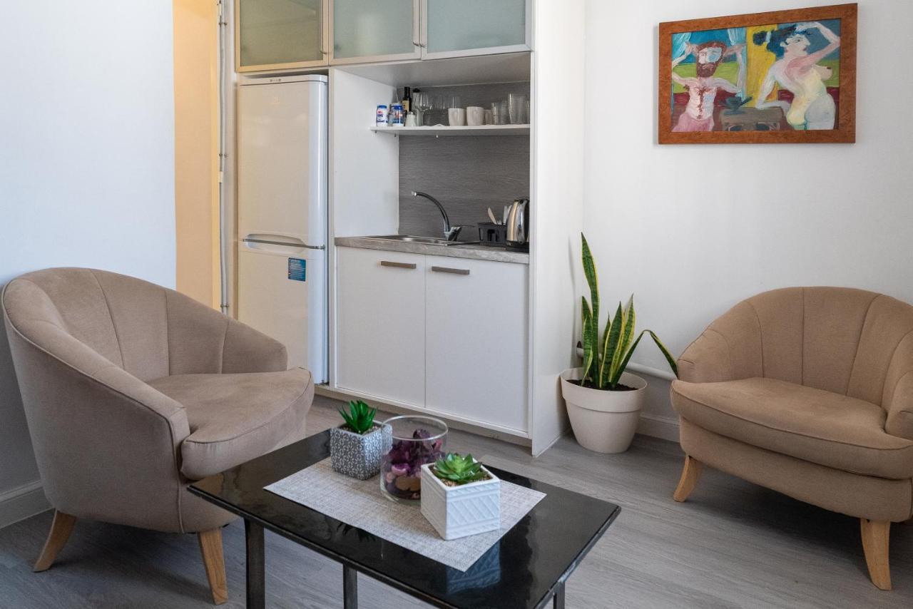 Apollonas Luxurious Apartments Афины Экстерьер фото