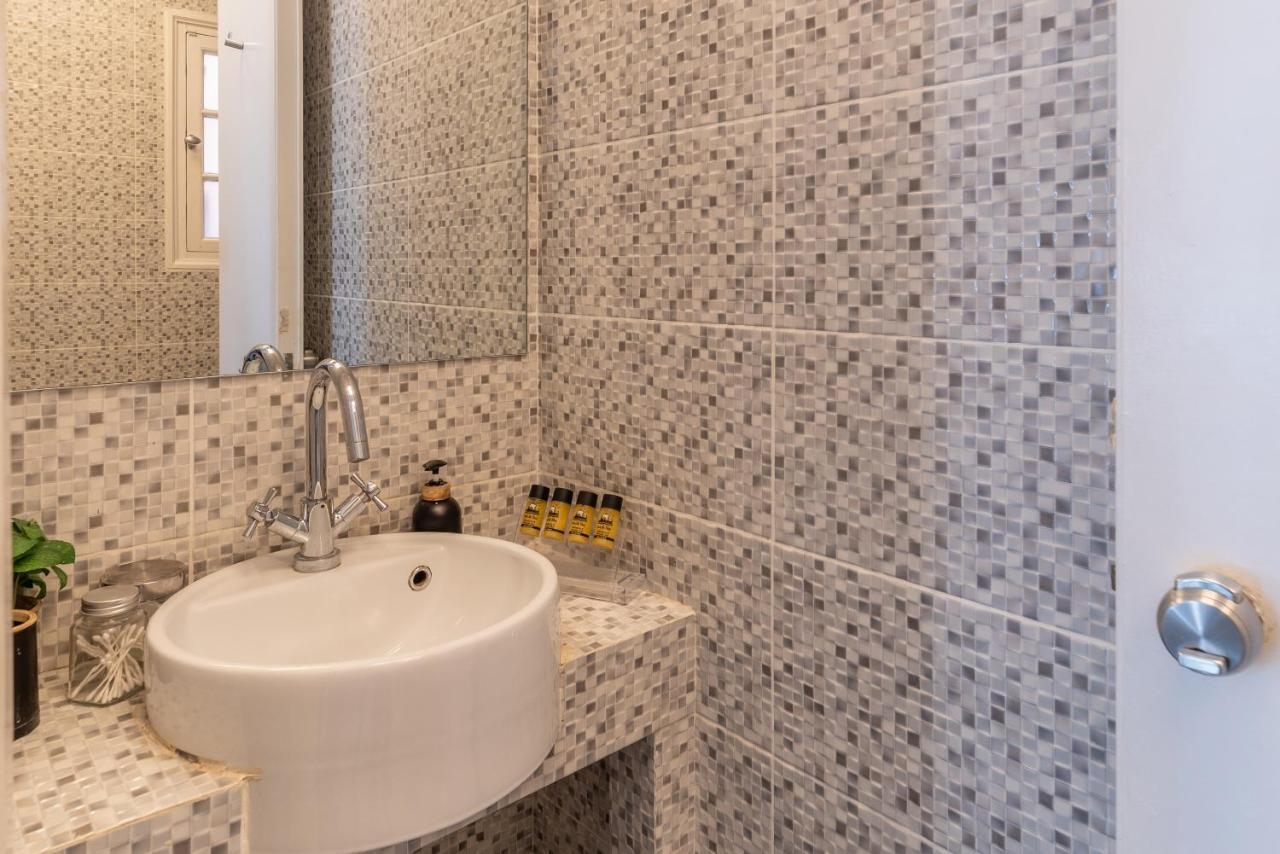 Apollonas Luxurious Apartments Афины Экстерьер фото